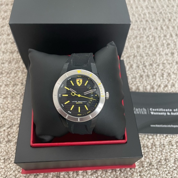Ferrari Rubber Band Watch Yellow w/ Black Logo - Picture 1 of 6